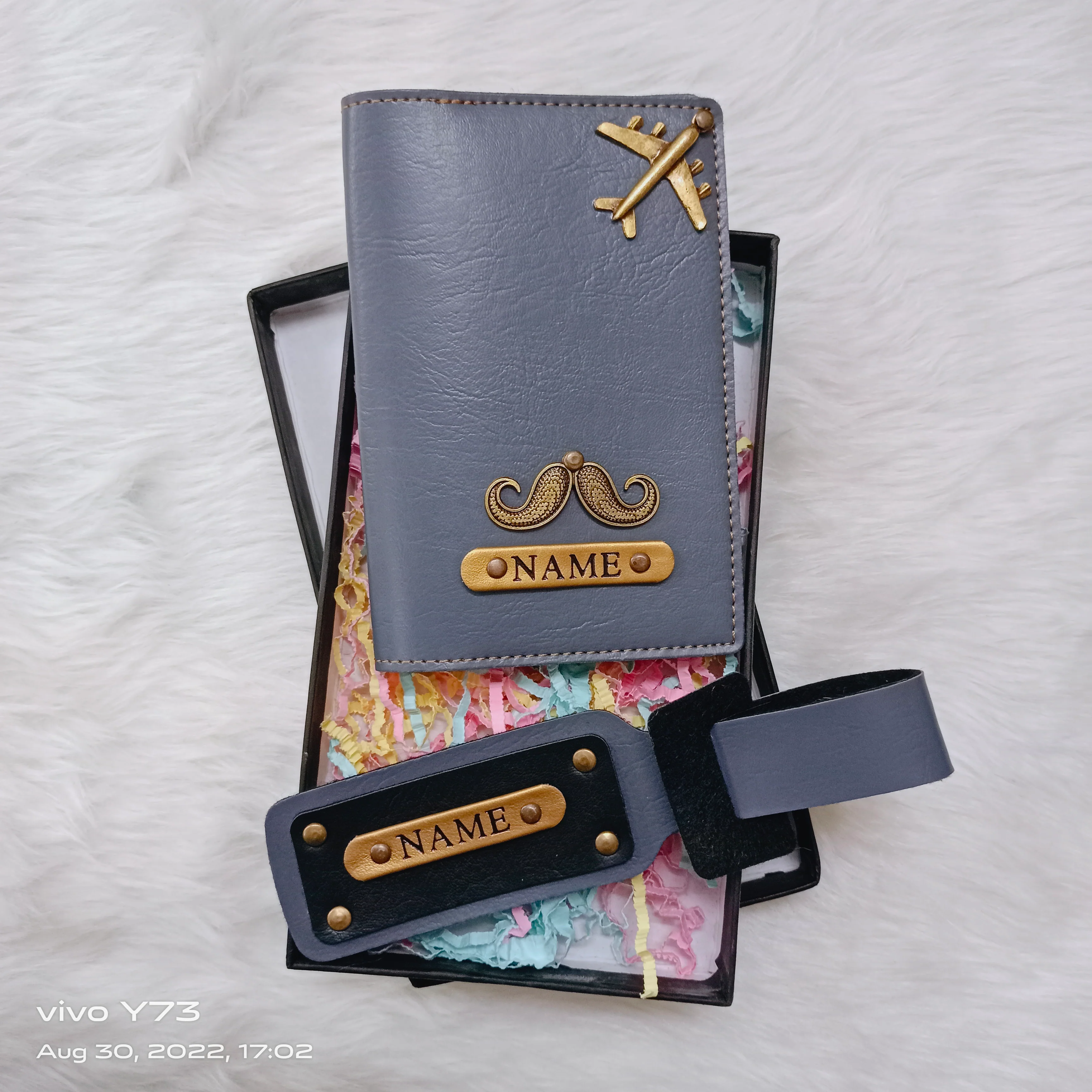 Set of Customised Passport Cover and Luggage Tag - Image 5