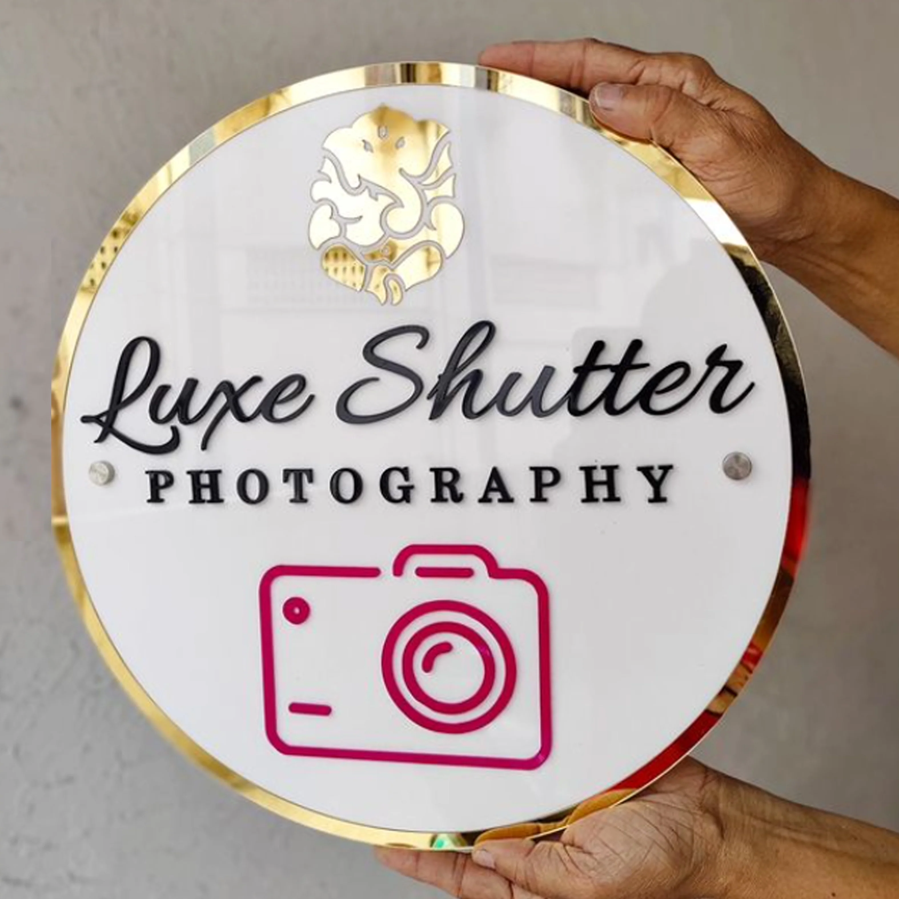 Customized Acrylic Name Plate For Photo Studio
