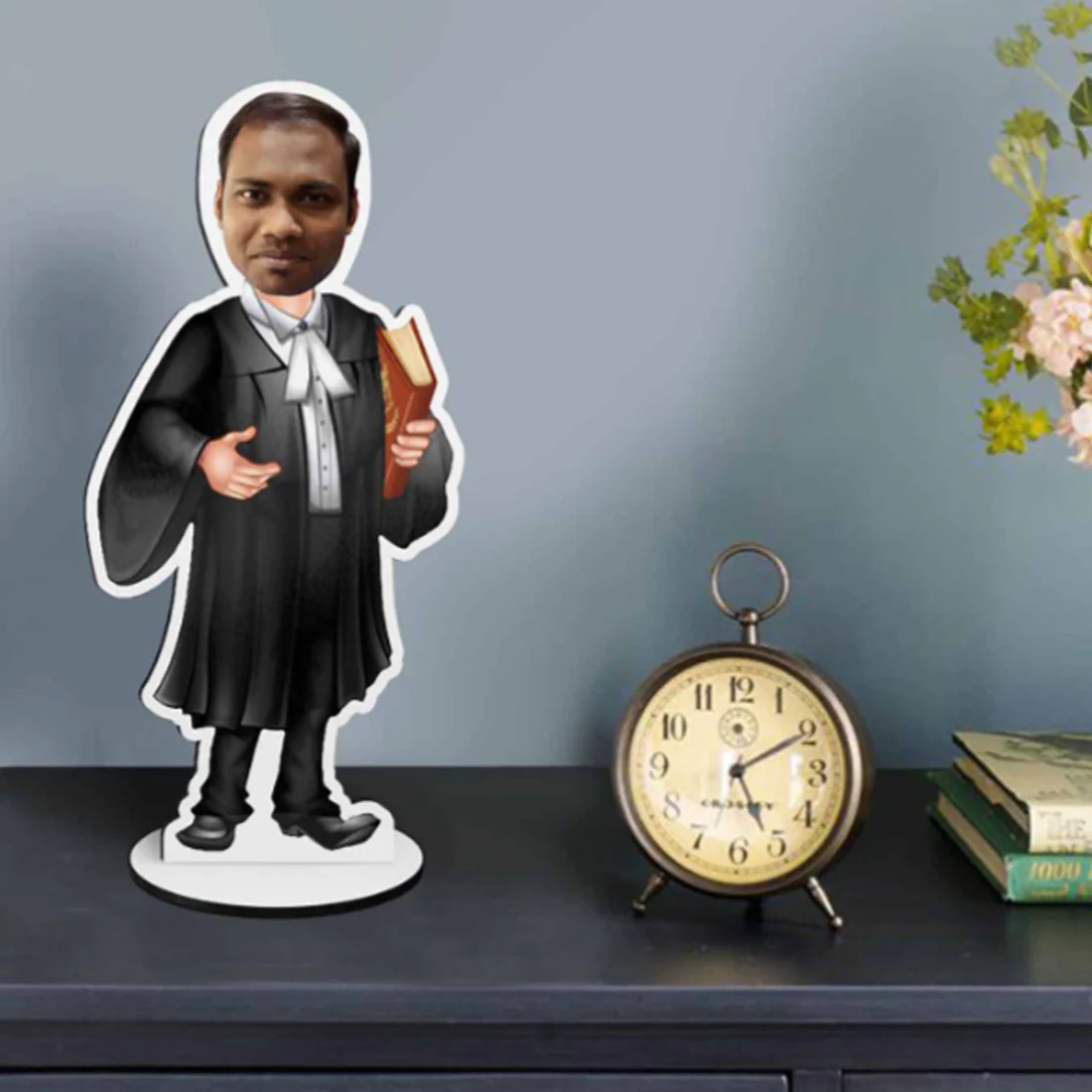 Lawyer Caricature wooden - Image 2